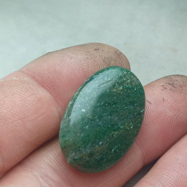 سنگ یشم معدنی و بسیار زیبا