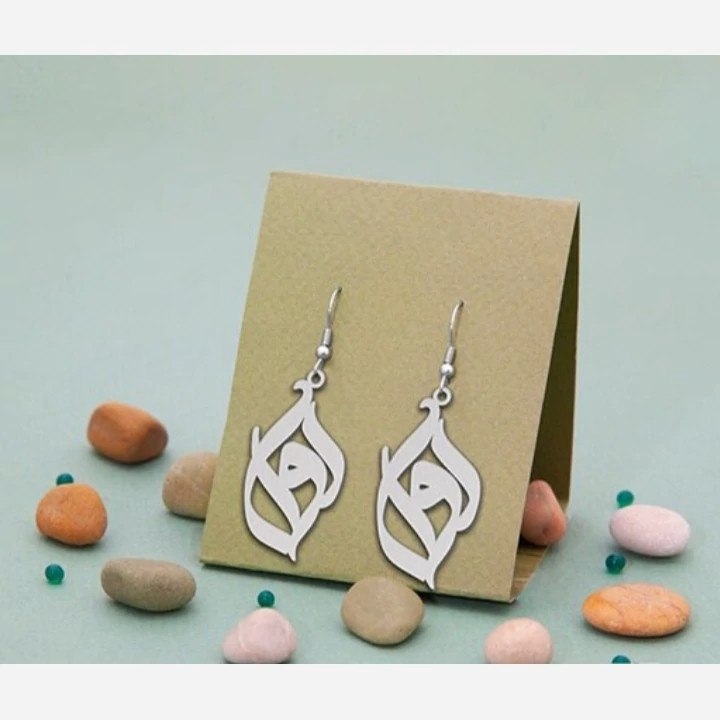 گوشواره نقره طرح اسم آوا 4