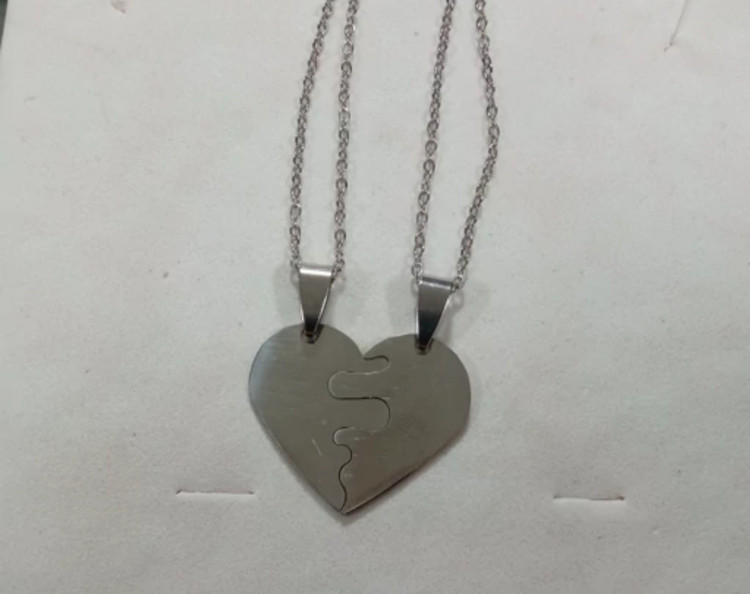گردنبند دوتیکه دونفره مدل قلبی