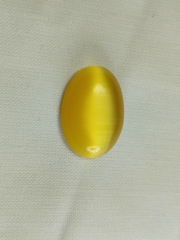 نگین چشم گربه زرد رنگ خوشرنگ