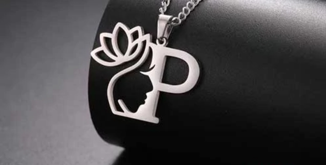 گردنبند نقره مدل حرف P زیبا