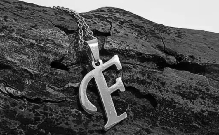 گردنبند نقره مدل حرف F