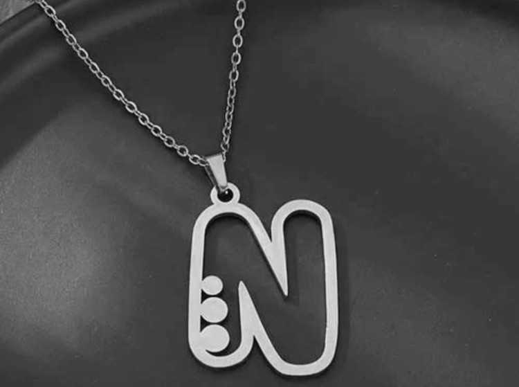 گردنبند نقره مدل حرف N فانتزی