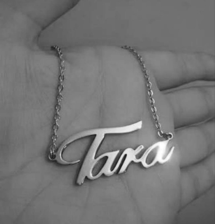 گردنبند نقره مدل اسم تارا به لاتین Taraمتصل به زنجیر نقره عیار 925
