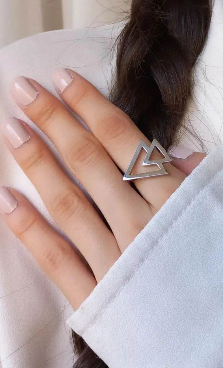 انگشتر نقره زنانه و دخترانه مدل فلش