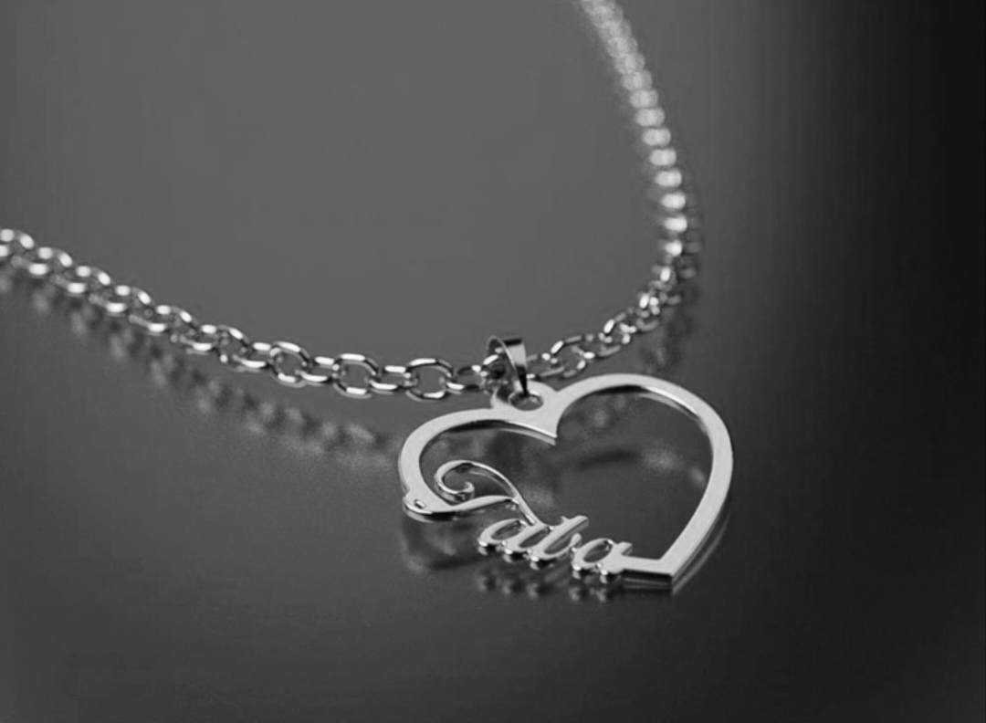 گردنبند نقره مدل قلب و اسم تابا به لاتین Taba همراه با زنجیر نقره عیار 925