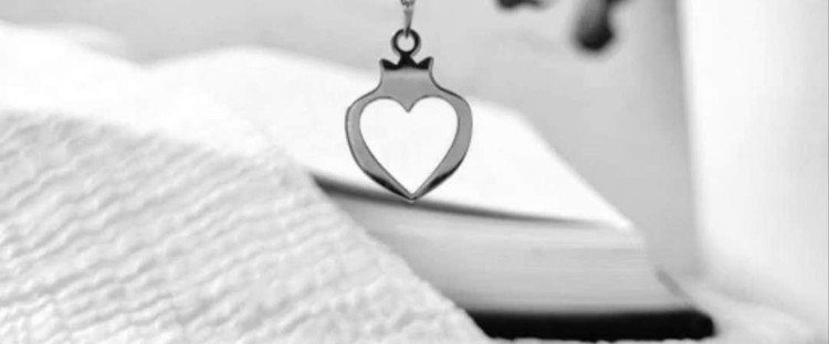 پلاک نقره مدل انار و قلب