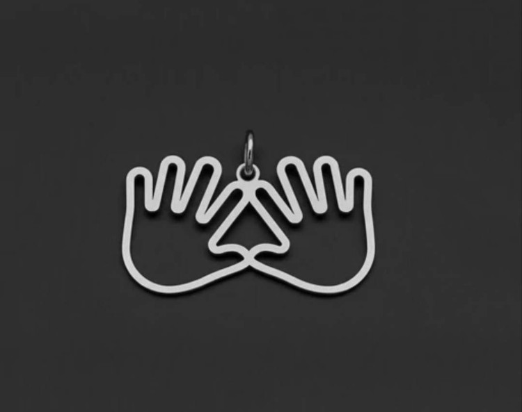 پلاک نقره مدل دست نوزاد